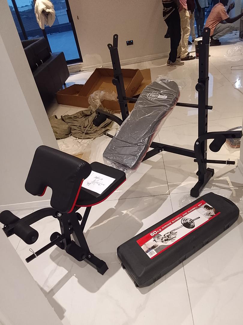 Weight Bench with 50kg chrome weight - ₦520k